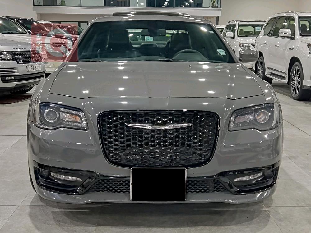 كرايسلر 300